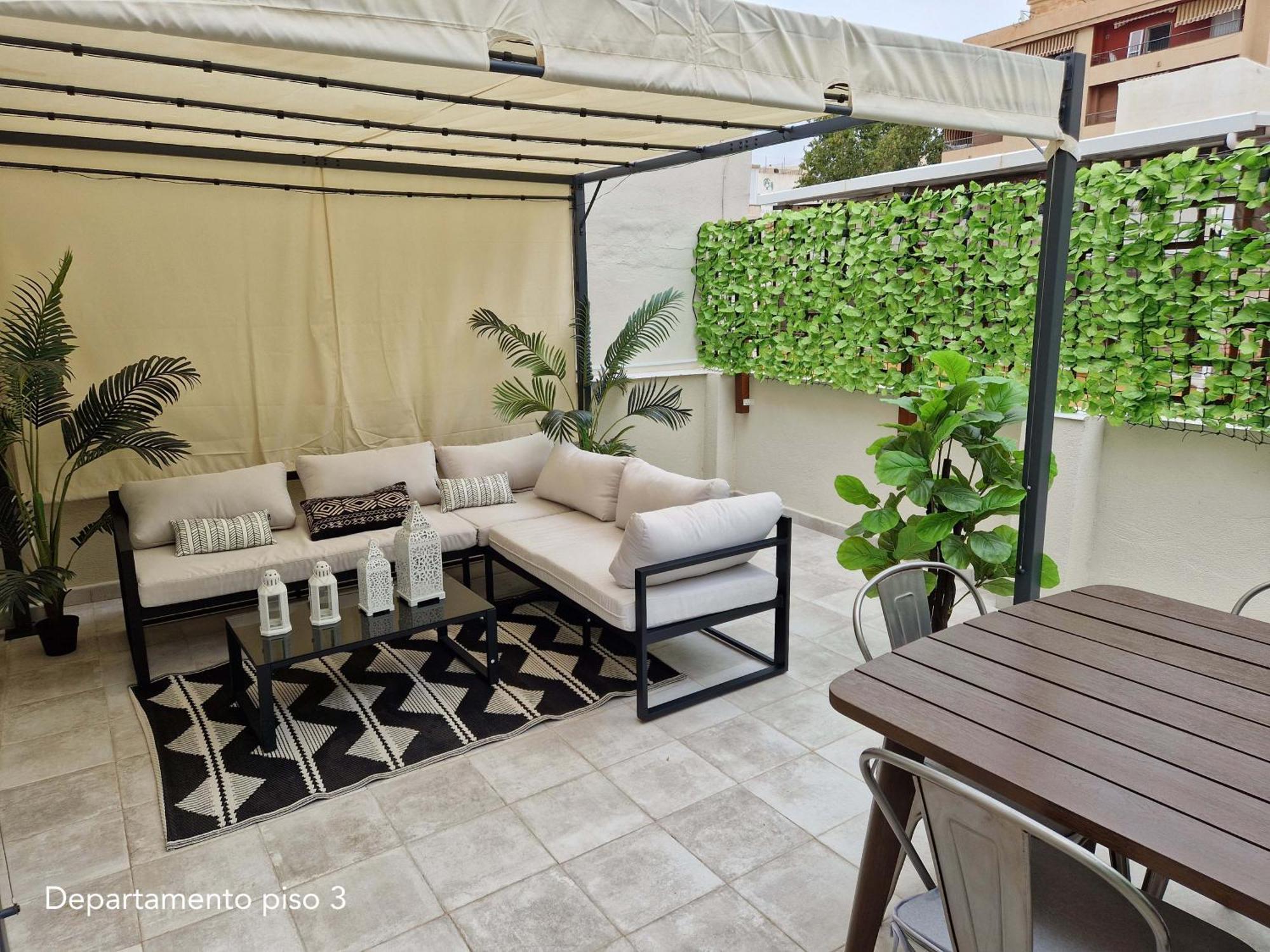 Virgen De Gracia Apartments Malaga Exterior photo