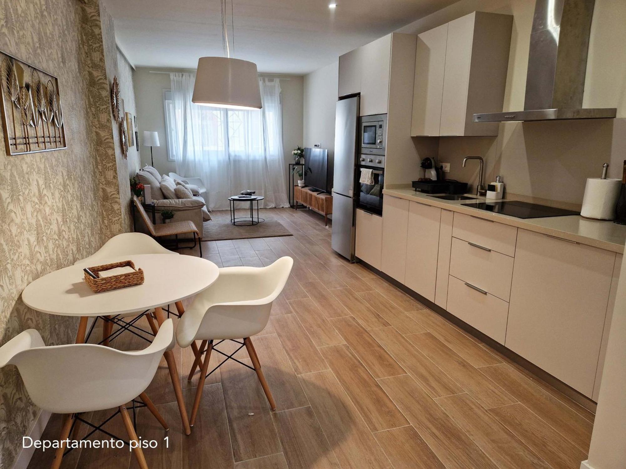 Virgen De Gracia Apartments Malaga Room photo